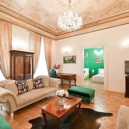 Stunning Charles Bridge Apartment Prague Ngoại thất bức ảnh