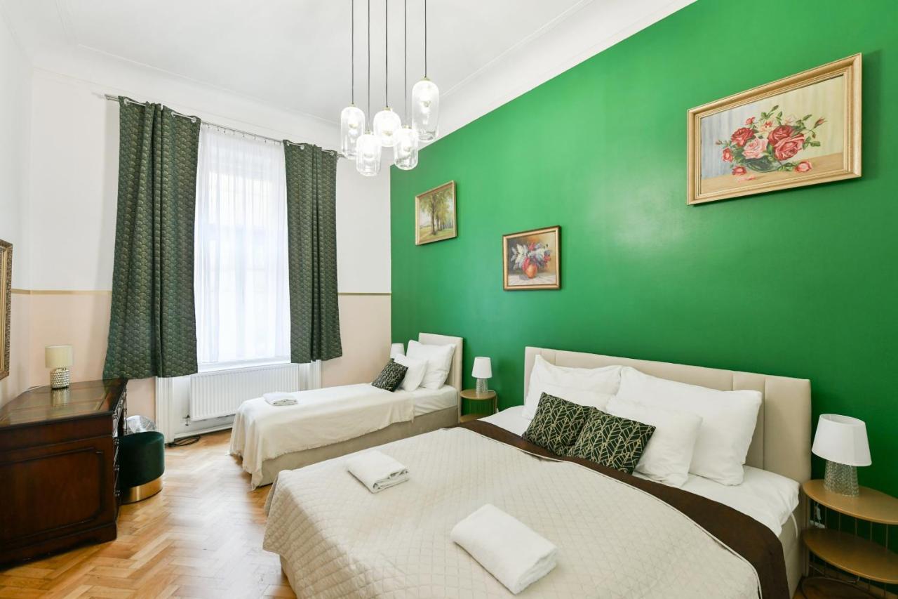 Stunning Charles Bridge Apartment Prague Ngoại thất bức ảnh